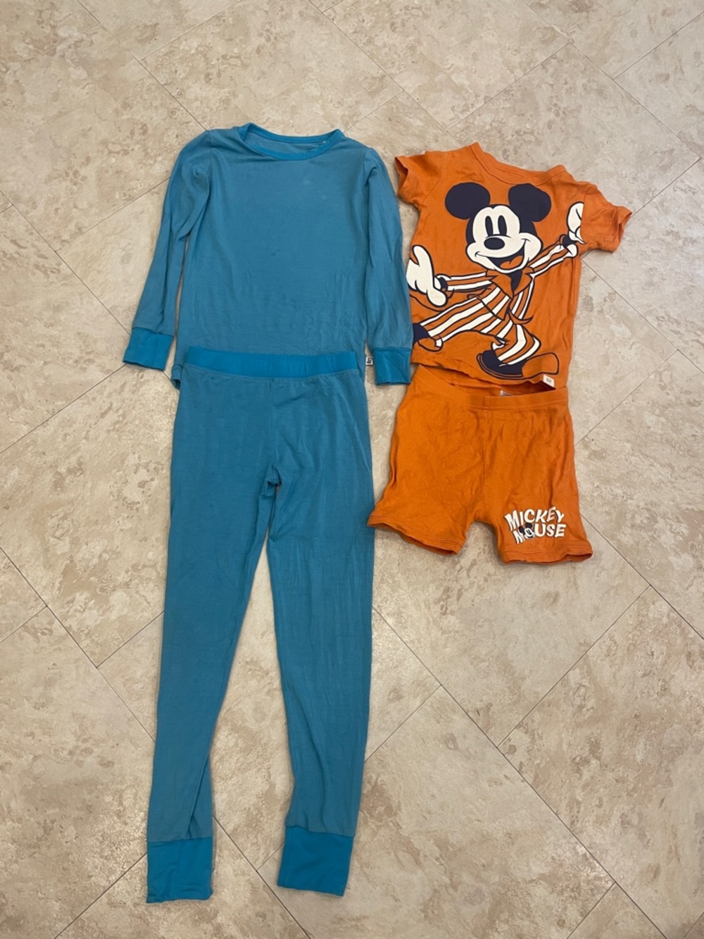 🍀Sale 4/$20 Summer PJ sets, sz 5